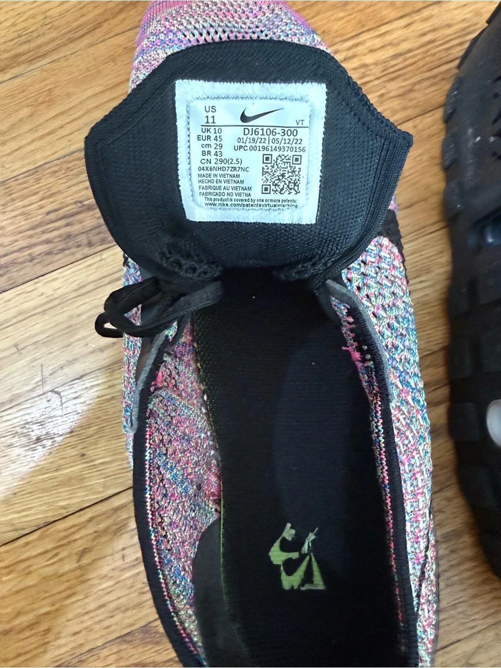 Nike Air Max Flyknit Racer Sneakers Ghost Green Black Pink Mens 11 - Picture 6 of 6